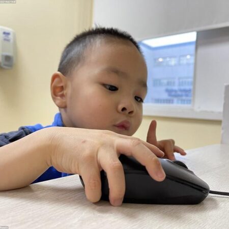 Mini Projector Portable Lite